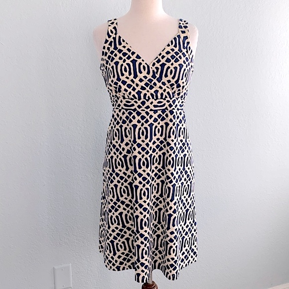 J. McLaughlin Trellis Print Faux Wrap NWT!